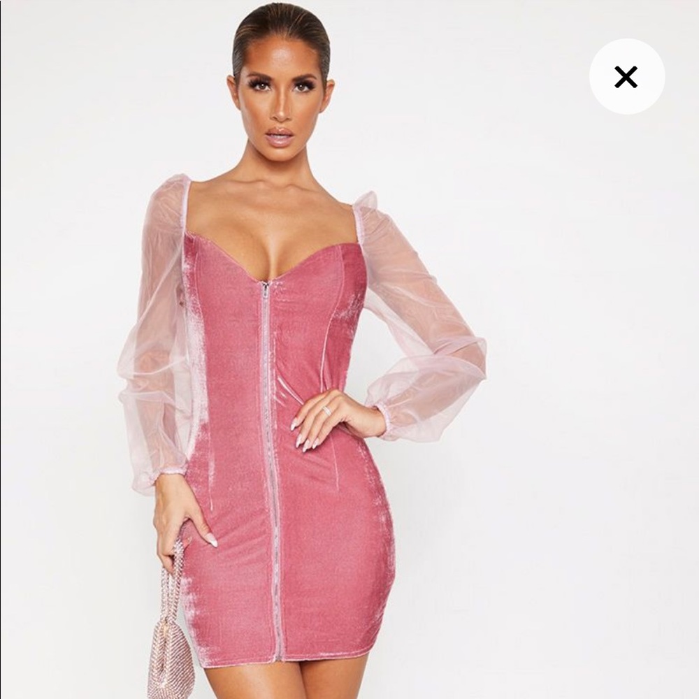 Prettylittlething Blush Velvet Bodycon Dress